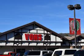 Vons grocery store in Big Bear Lake for guest supplies and groceries